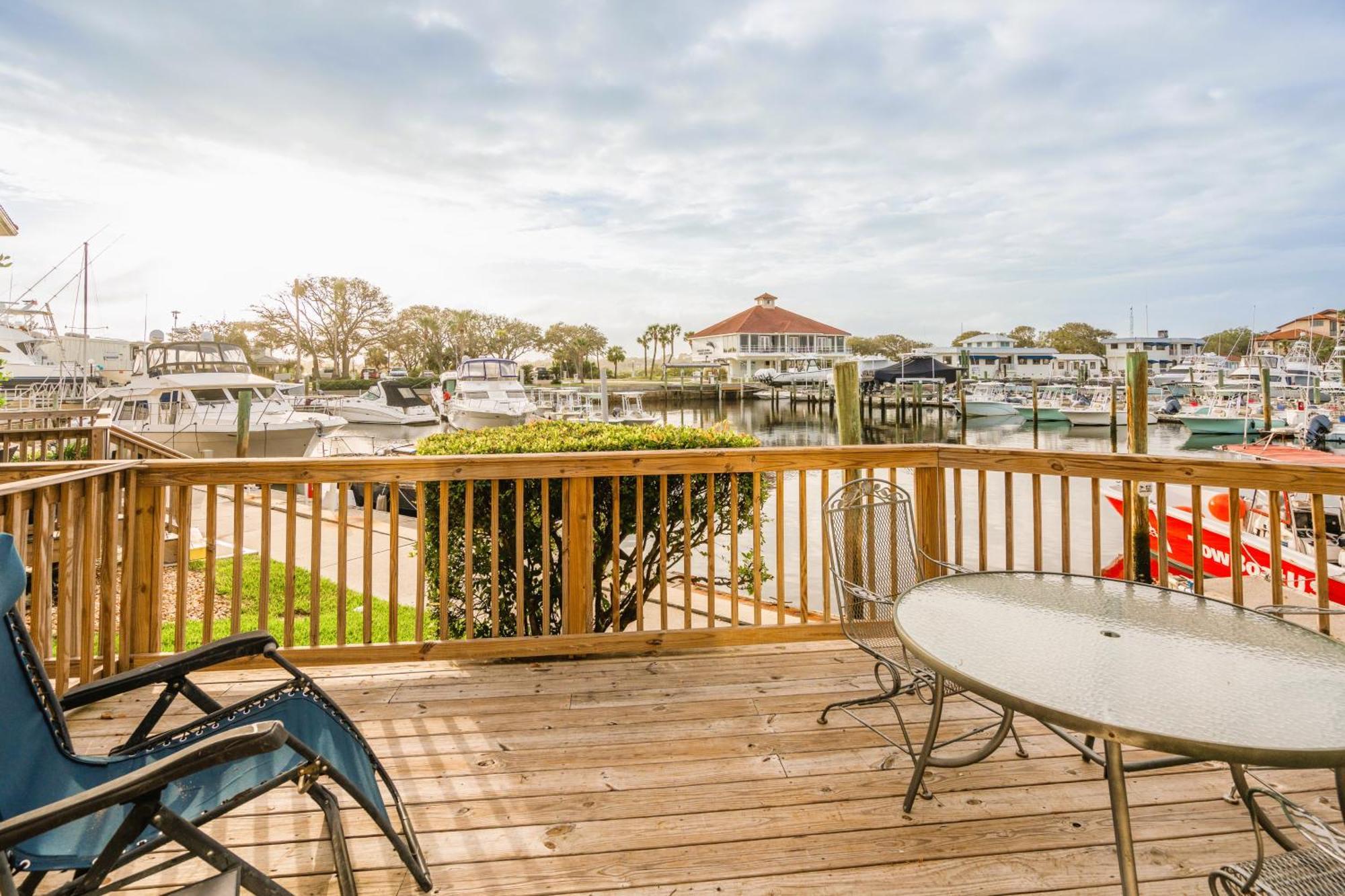 Inn At Camachee Harbor セント・オーガスティン 部屋 写真